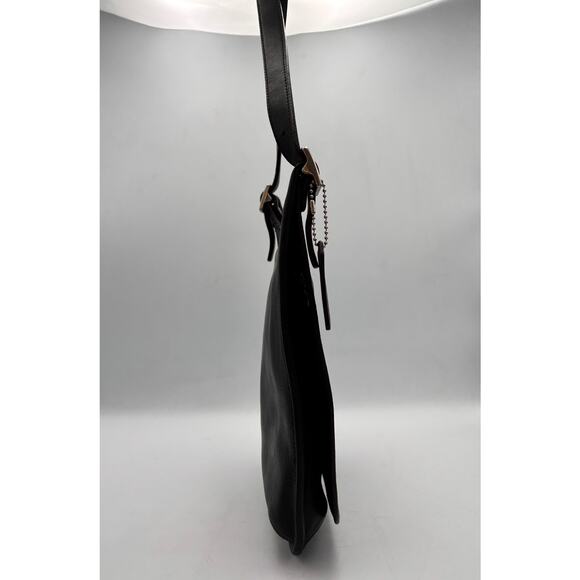 Coach 9131 Saddle Flap Crossbody | 90s Leather Hippie Bag | Vintage Minimal - Picture 3 of 16